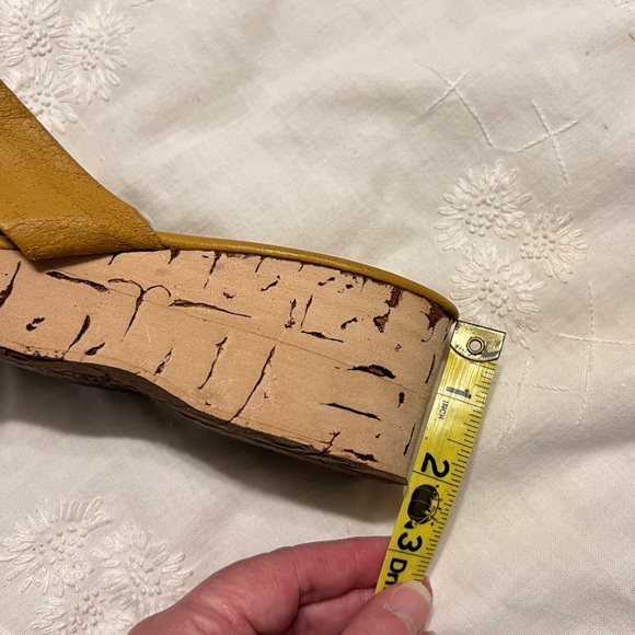 Vintage Island Slipper Wedge Sandals Shoes Made in Hawaii No Size but Approx 8 - Picture 6 of 16